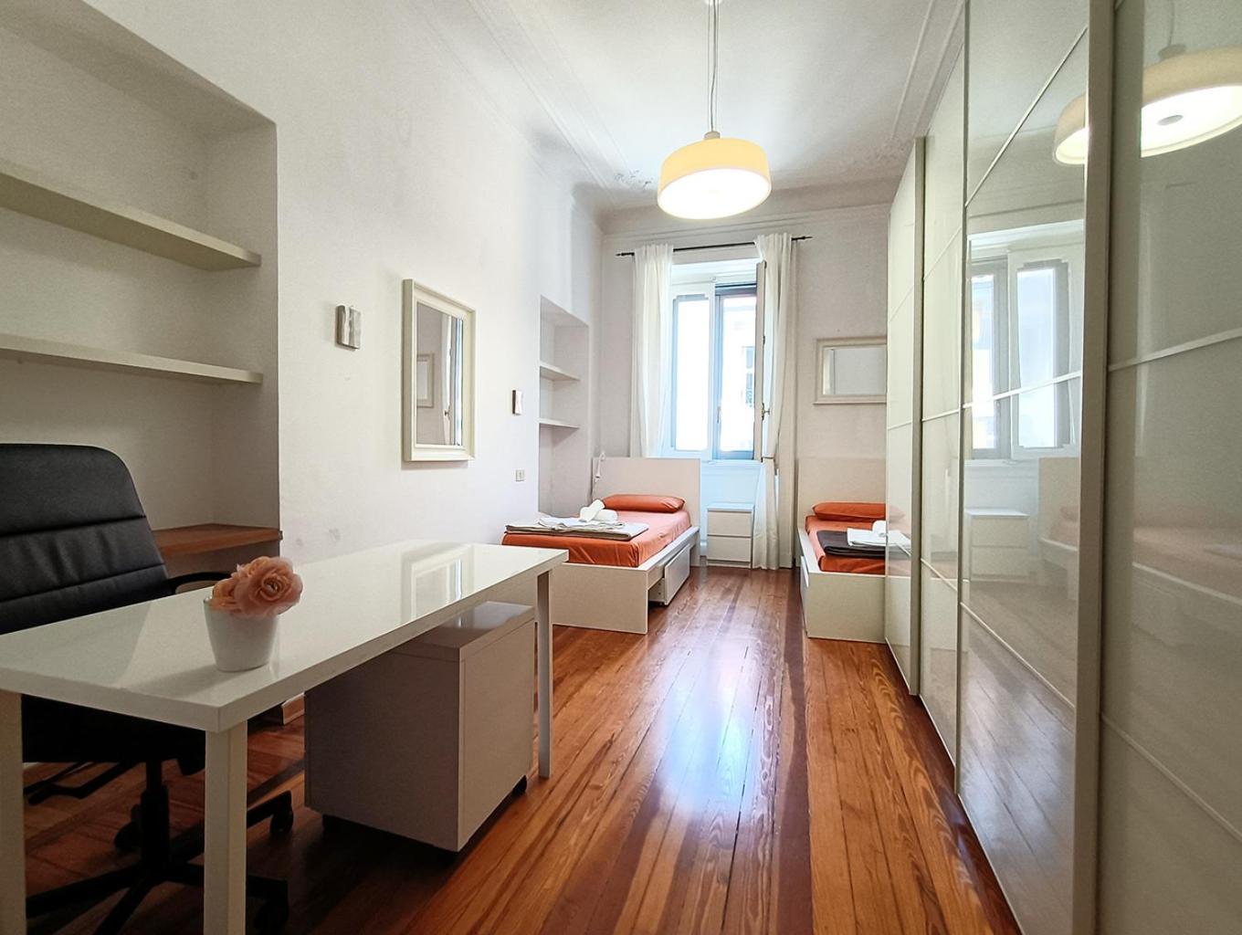 Sahi - Residenza Corso Italia Tre Camere, Due Bagni E Un Salone Mailand Exterior foto